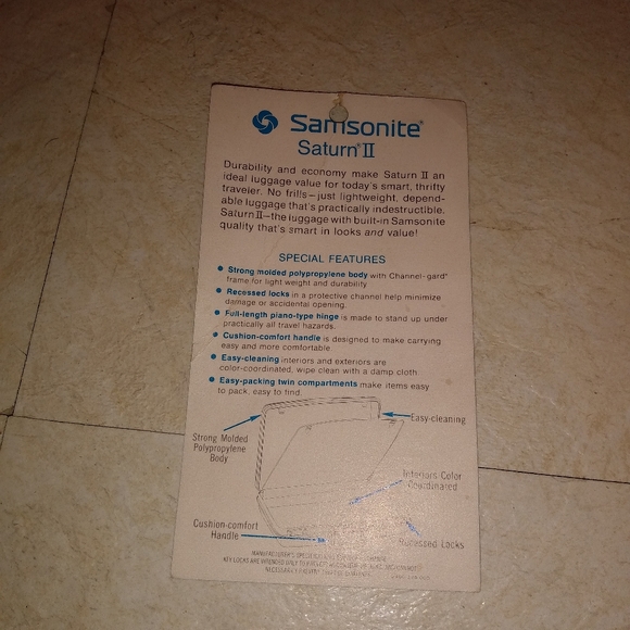 Vintage Samsonite Suitcase with all Original Tags - Picture 5 of 13